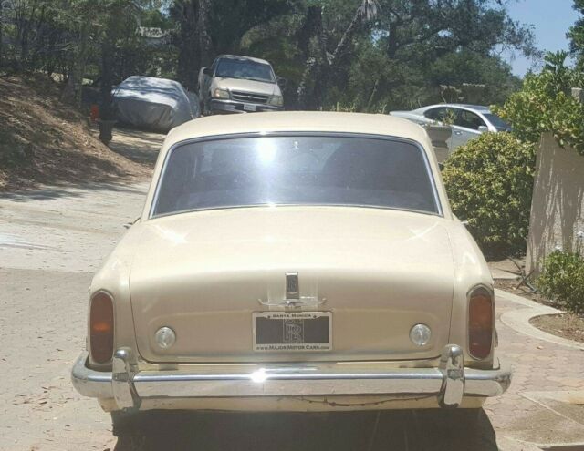 Rolls-Royce Silver Shadow 1972 image number 15