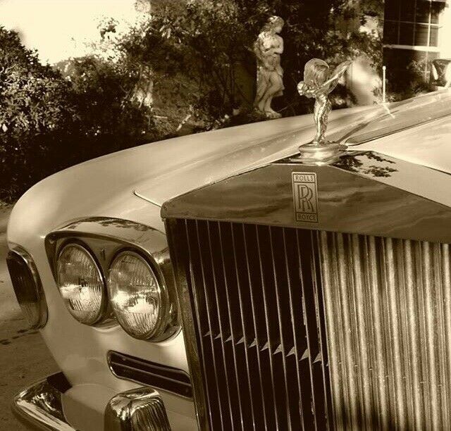 Rolls-Royce Silver Shadow 1972 image number 17