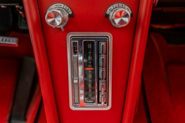 Chevrolet Corvette 1964 image number 39