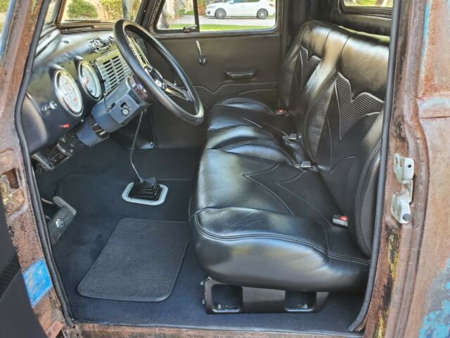 Chevrolet S-10 1951 image number 11