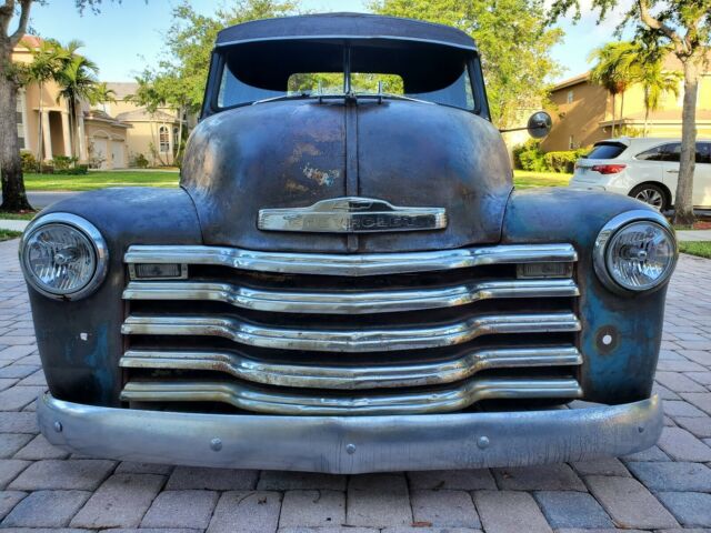Chevrolet S-10 1951 image number 2