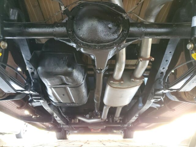 Chevrolet S-10 1951 image number 21