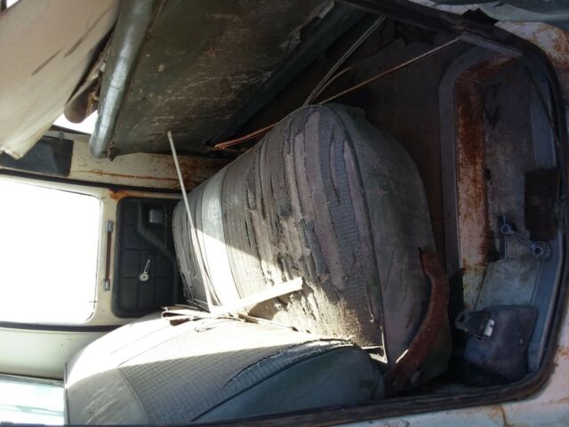 Ford F-250 1976 image number 38