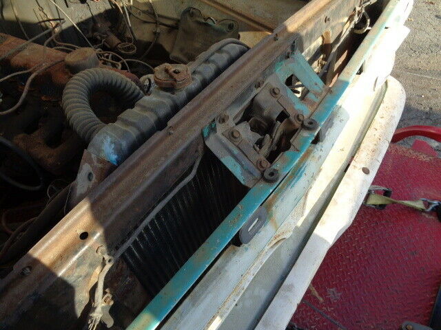 Ford F-100 1962 image number 20