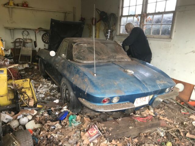 Chevrolet Corvette 1965 image number 45