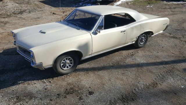 Pontiac GTO 1966 image number 2