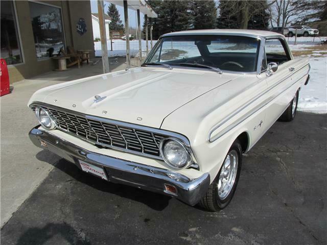 Ford Falcon 1964 image number 2