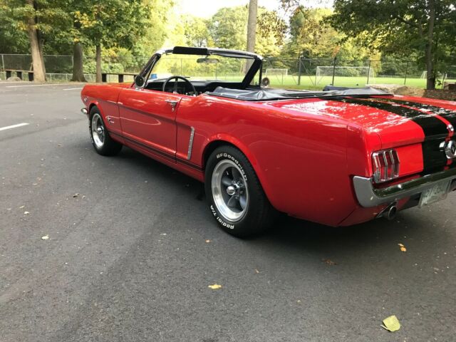 Ford Mustang 1965 image number 37
