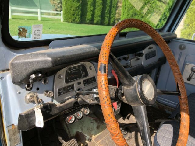 Toyota Land Cruiser 1970 image number 3