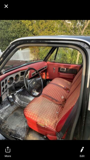Chevrolet C-10 1979 image number 2