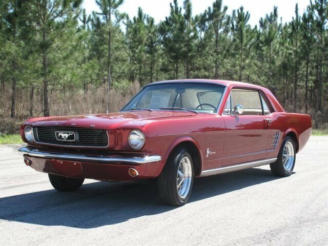 Ford Mustang 1966 image number 25