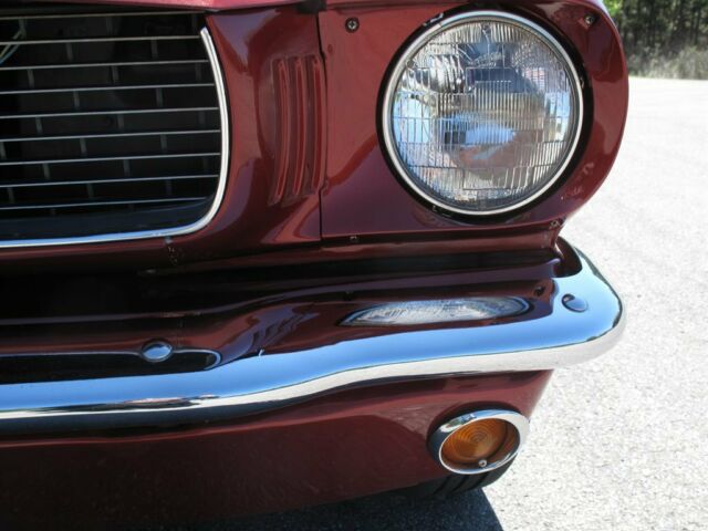 Ford Mustang 1966 image number 39