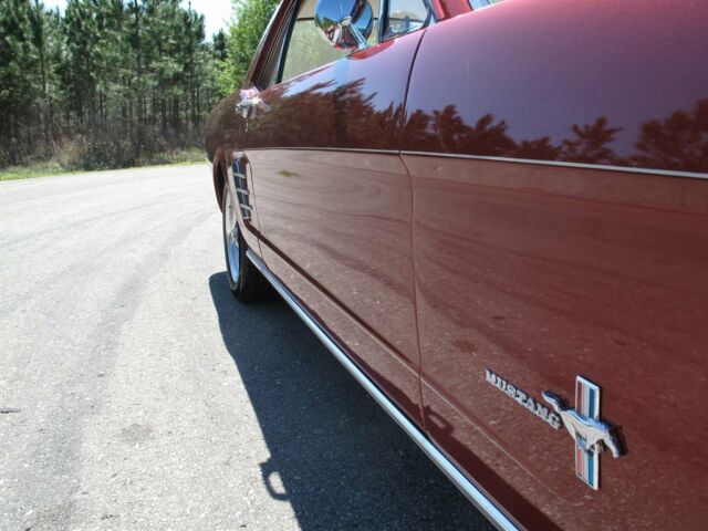 Ford Mustang 1966 image number 40