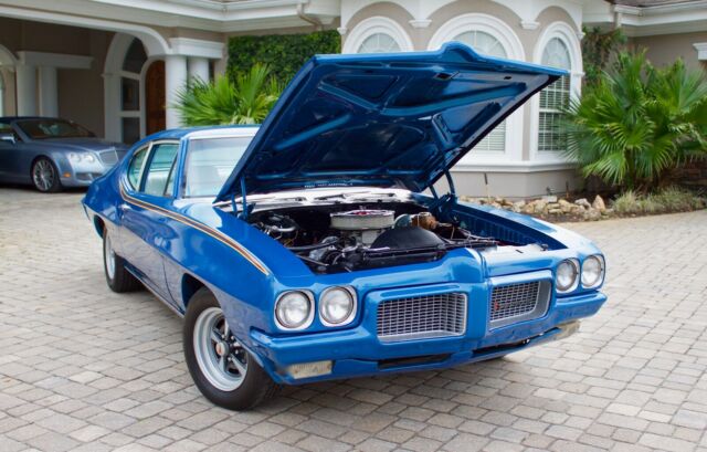 Pontiac Le Mans 1970 image number 35