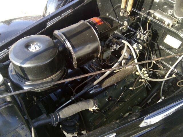 Cadillac 5027 1940 image number 23