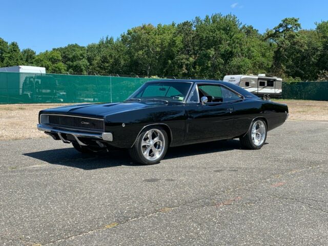 Dodge Charger 1968 image number 1