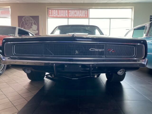 Dodge Charger 1968 image number 23