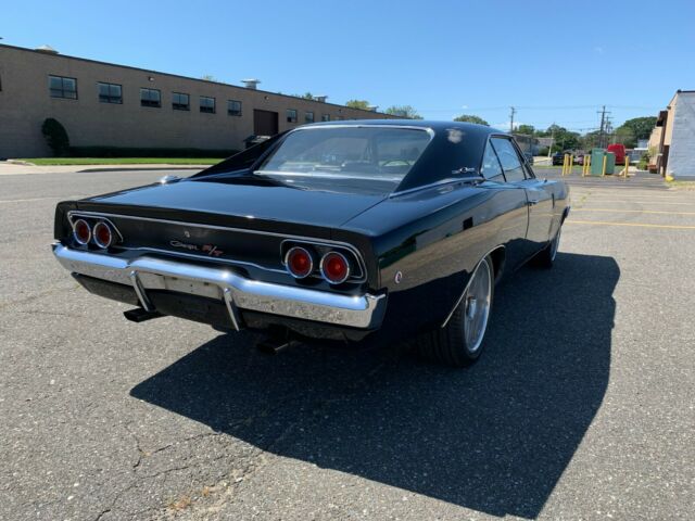 Dodge Charger 1968 image number 7