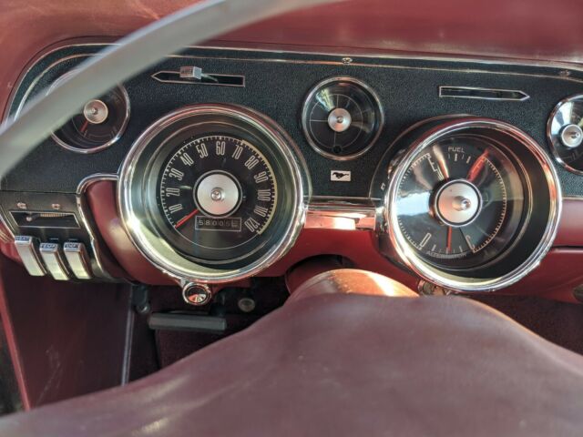 Ford Mustang 1968 image number 13