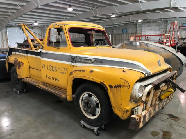 Ford F-350 1953 image number 1