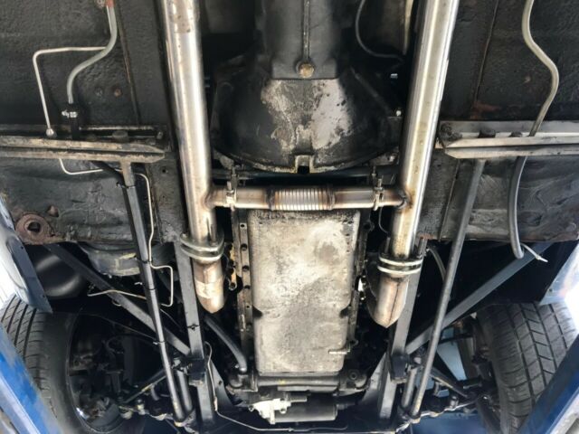 Jaguar E-Type 1974 image number 22