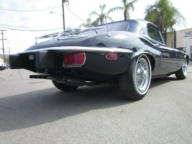 Jaguar E-Type 1974 image number 30