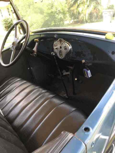 Ford Model A Phaeton 1929 image number 14