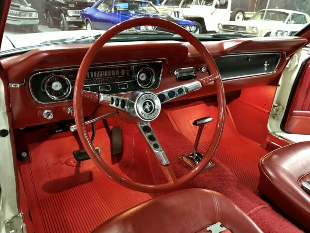 Ford Mustang 1965 image number 37
