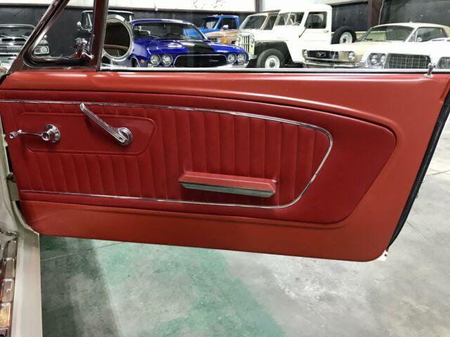Ford Mustang 1965 image number 38