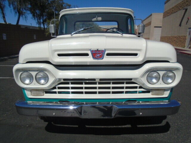 Ford F-100 1960 image number 1