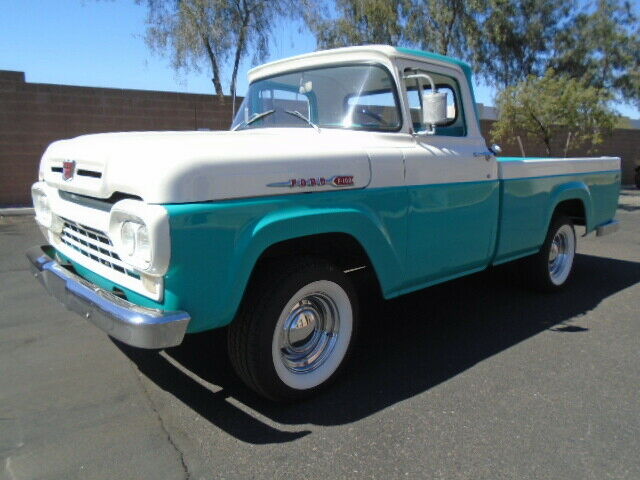 Ford F-100 1960 image number 2