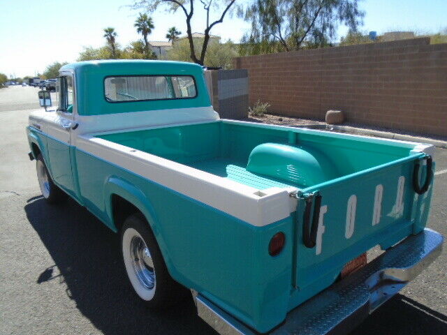 Ford F-100 1960 image number 4