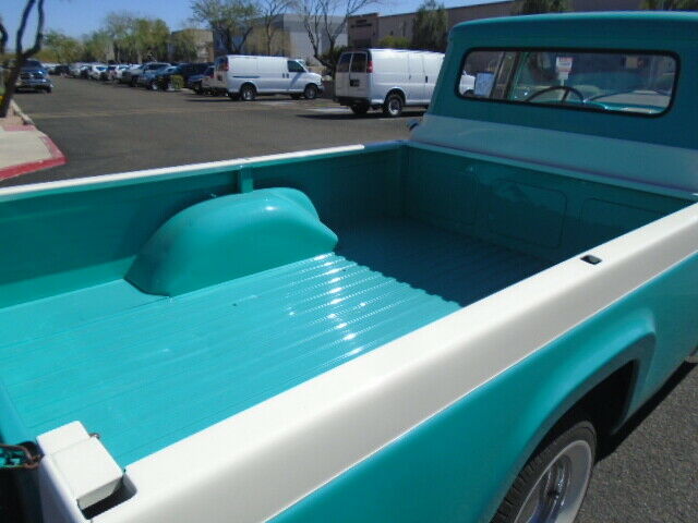 Ford F-100 1960 image number 8