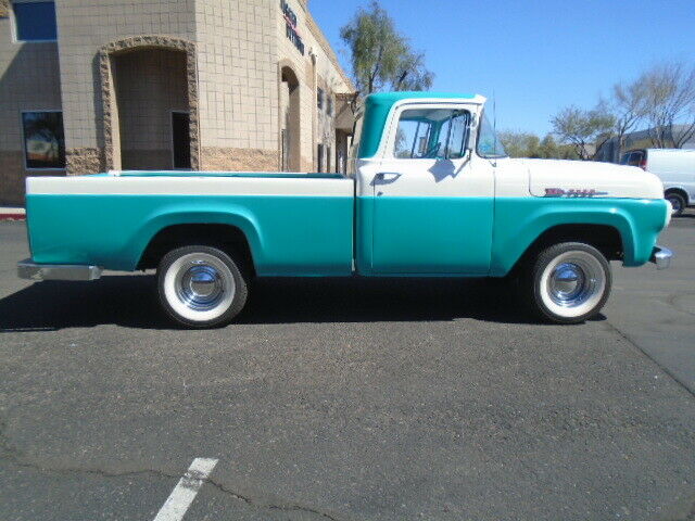 Ford F-100 1960 image number 9
