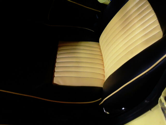 Triumph GT6 1971 image number 18