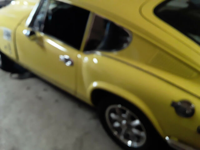 Triumph GT6 1971 image number 2