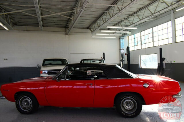 Plymouth Barracuda 1967 image number 12