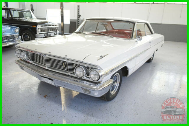 Ford Galaxie 1964 image number 0