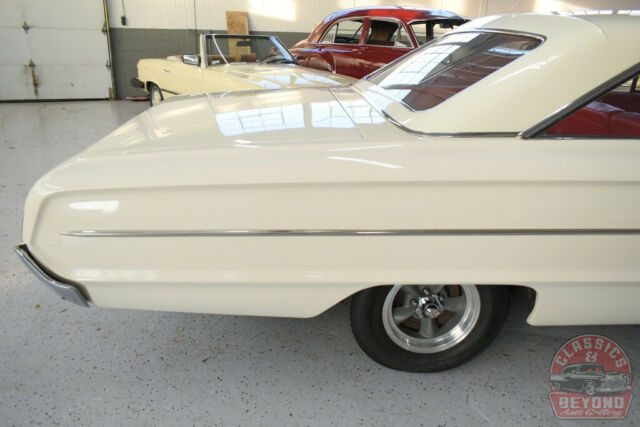 Ford Galaxie 1964 image number 12
