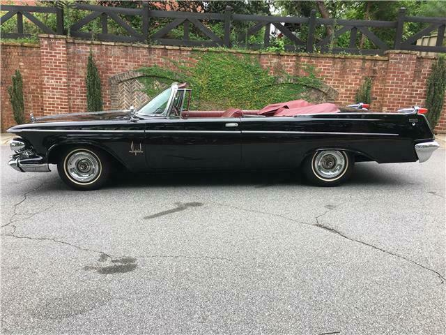 Chrysler Imperial 1962 image number 0
