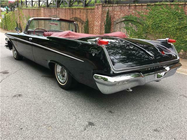 Chrysler Imperial 1962 image number 2