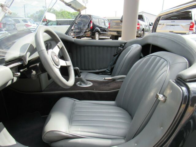 Shelby Cobra 1966 image number 32