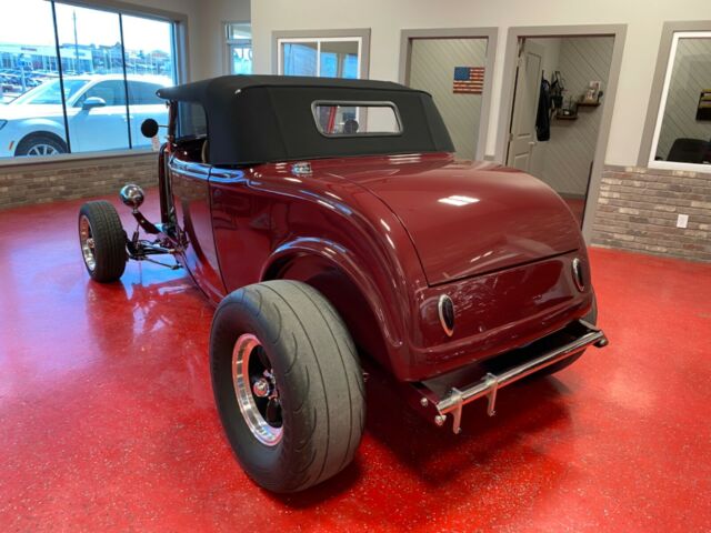 Ford Roadster 1932 image number 18