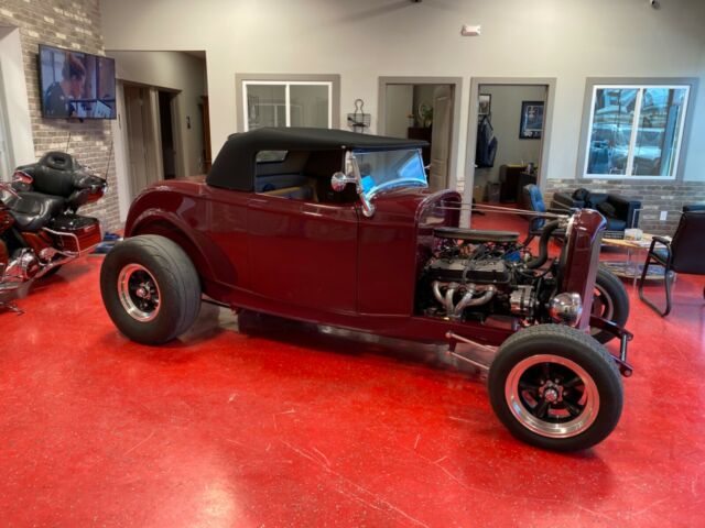 Ford Roadster 1932 image number 3