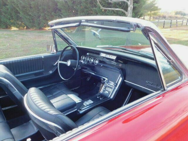 Ford Thunderbird 1966 image number 37