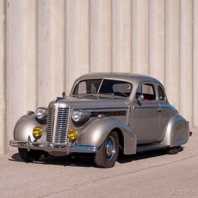 Buick Eight 1938 image number 0