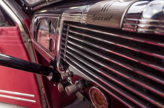 Buick Eight 1938 image number 14