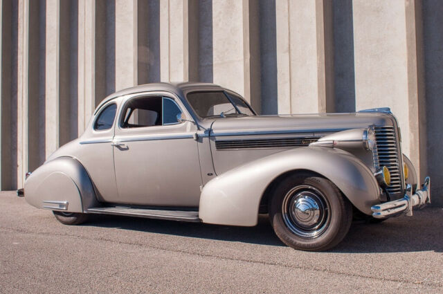 Buick Eight 1938 image number 3