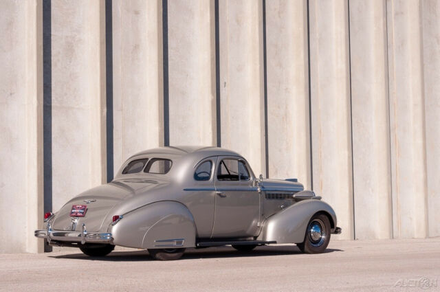 Buick Eight 1938 image number 4