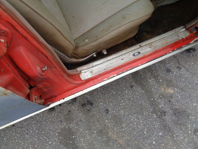 Chevrolet Corvair 1965 image number 39